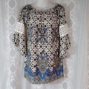 Win Win Pinwheel  Women's Blouses Size S-M